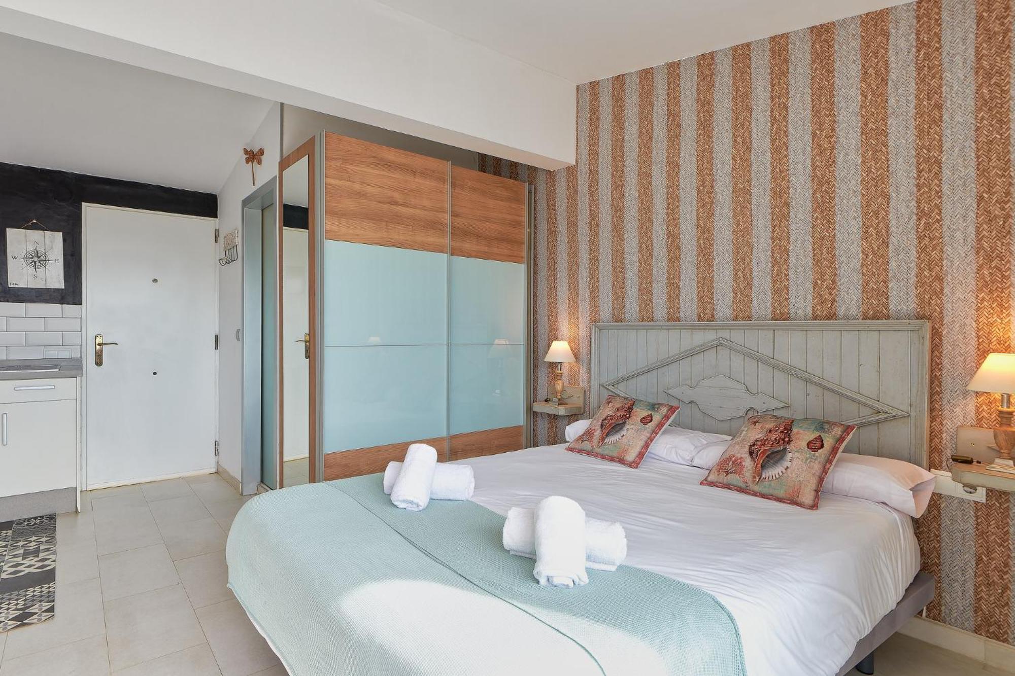 Pedregalejo Designe & Beach Malaga Exterior photo